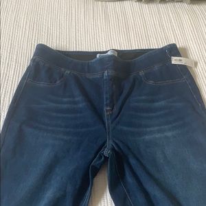 Old Navy 24/7 sculpt Jeggings